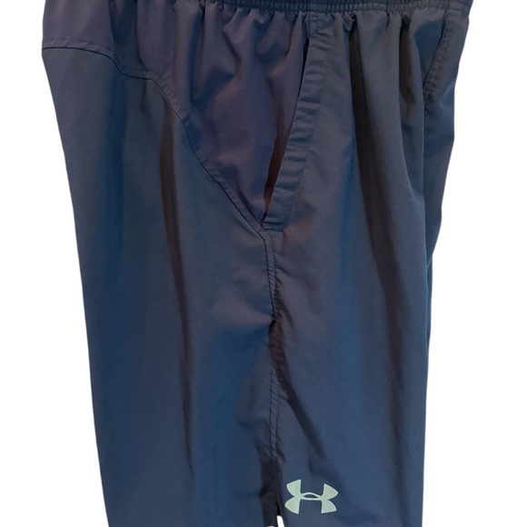 Under Armour Shorts Navy Blue Logo Pockets Elastic Waist Drawstring Men's Medium - Picture 4 of 5
